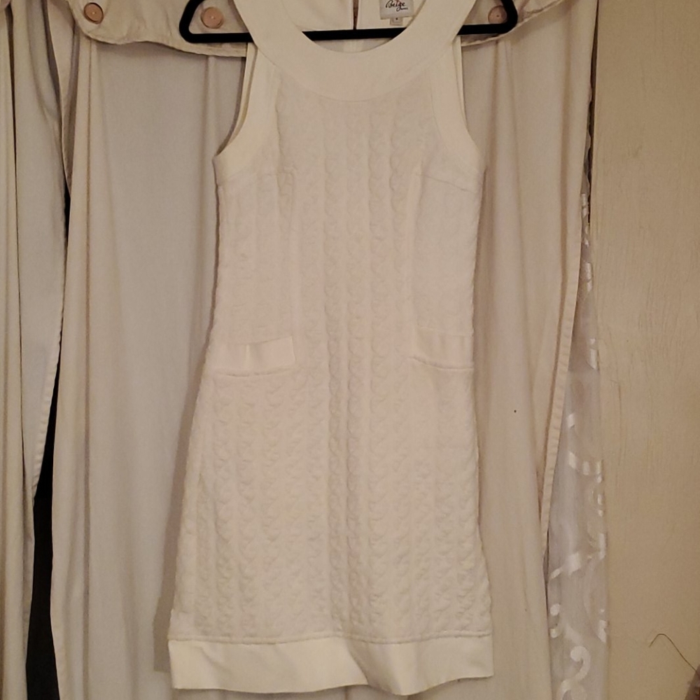 White warm dress with pockets